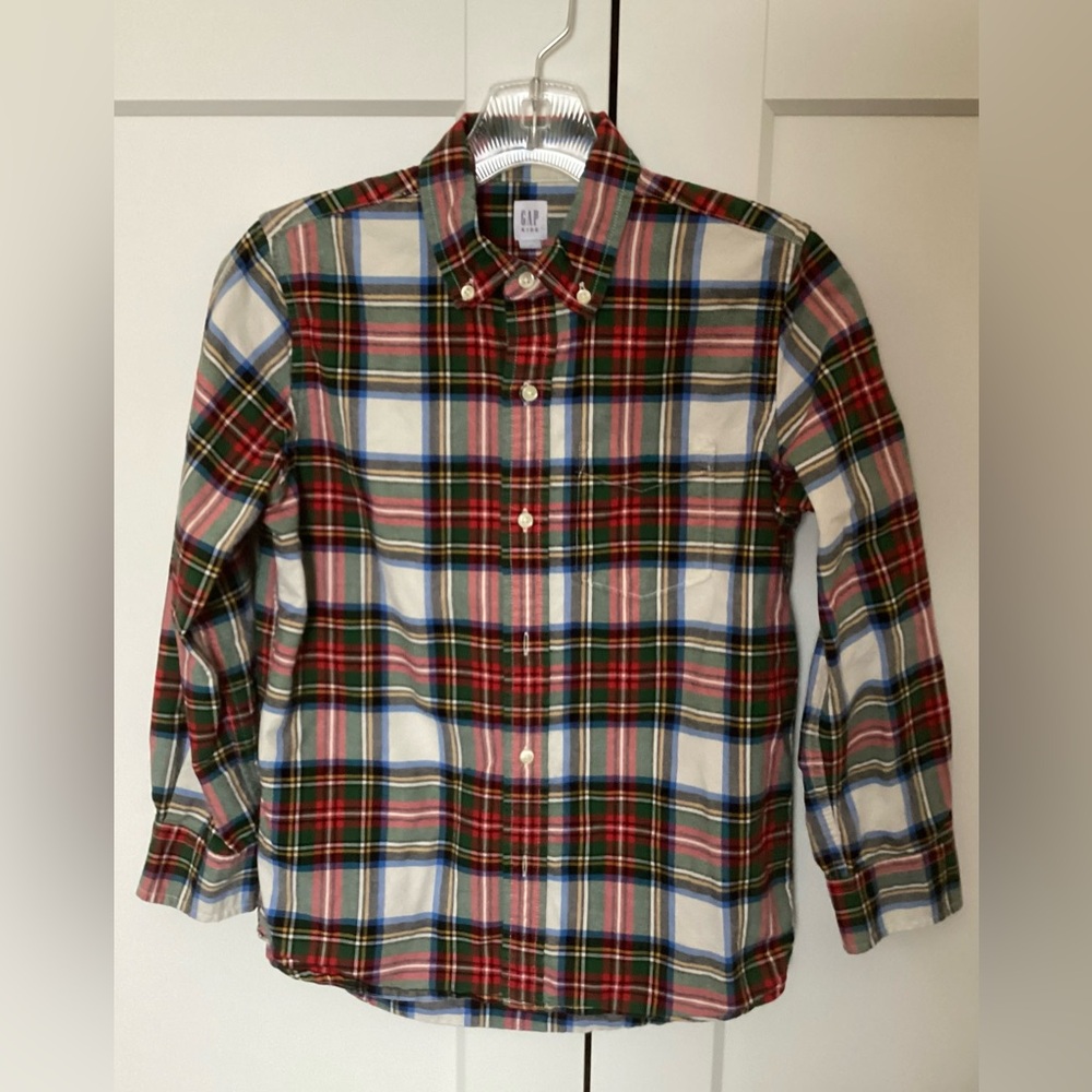 GAP Red and Green Casual Button Down Shirt